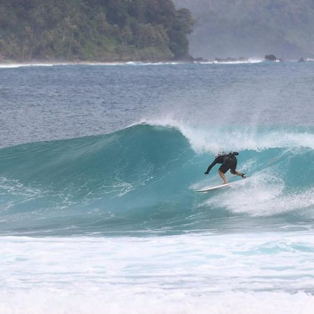 Rumah Nalu Surf Camp Krui Exterior foto