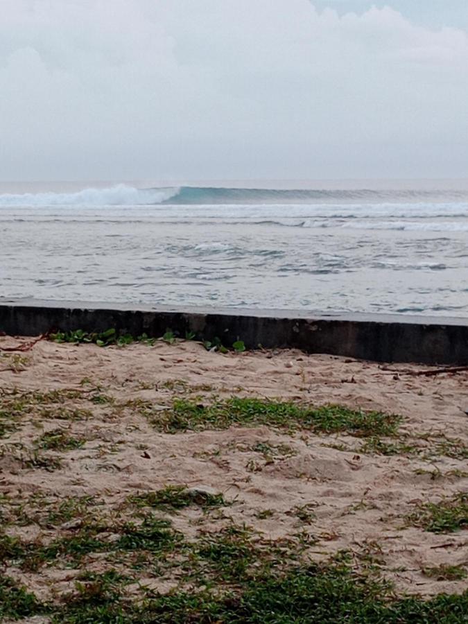 Rumah Nalu Surf Camp Krui Exterior foto